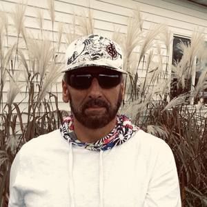 Meet your Posher, Don